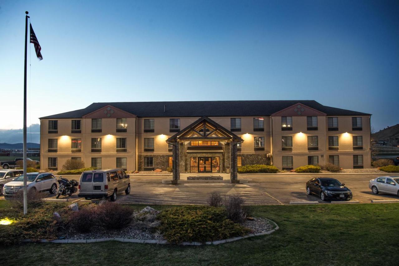 Hotel Summerset And Rapid West 3*